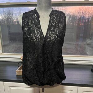 NY&Co Lace Sleeveless Top Size M Excellent Condition